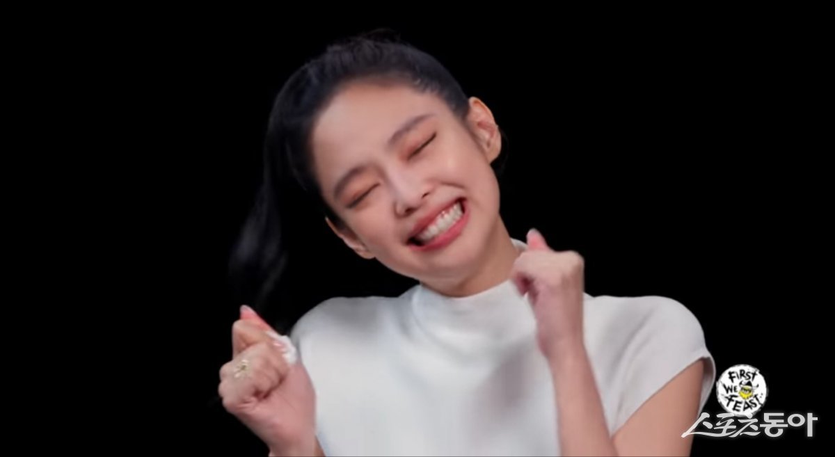 blackpink-jennie-hot-ones-viral