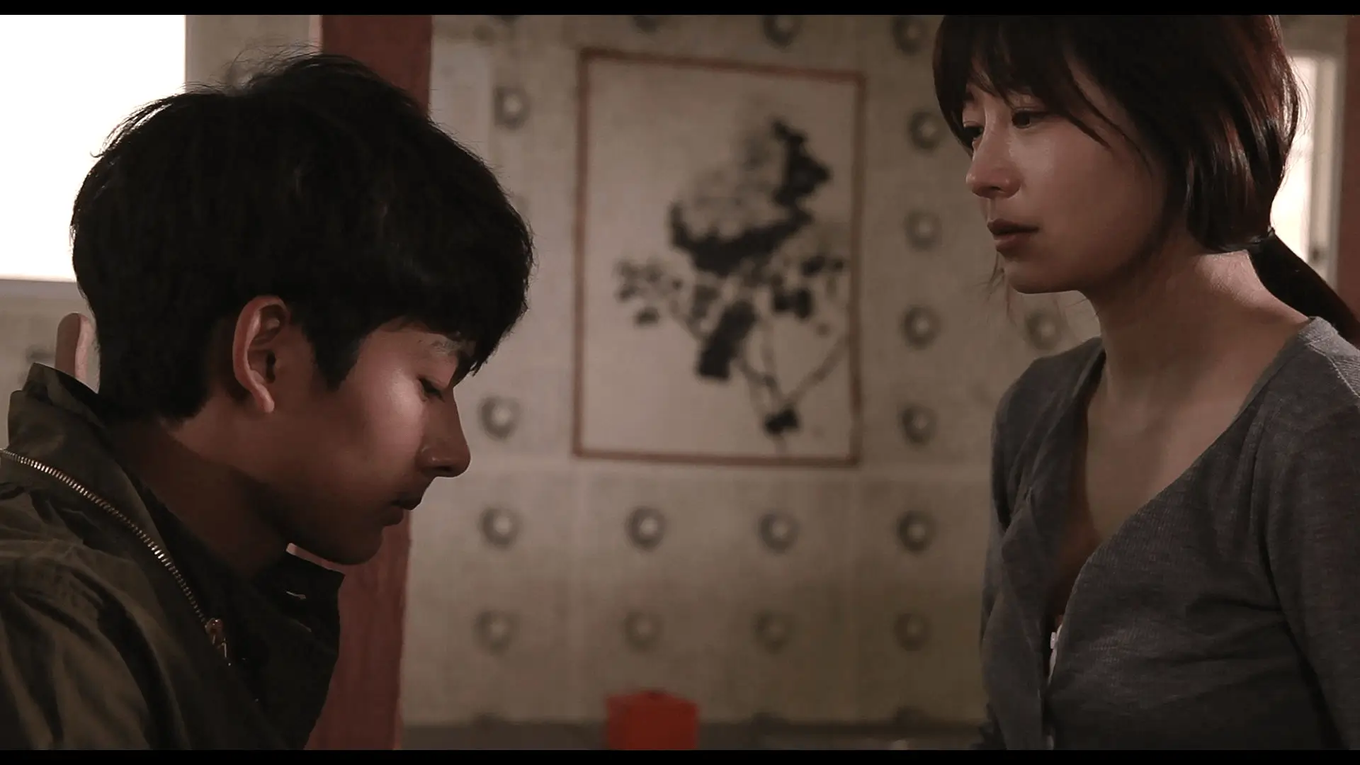 Best Korean 18+ movies of the 21st century Part 2' 'sian' 'couple' 'indoor' 'pensive' 'portrait.